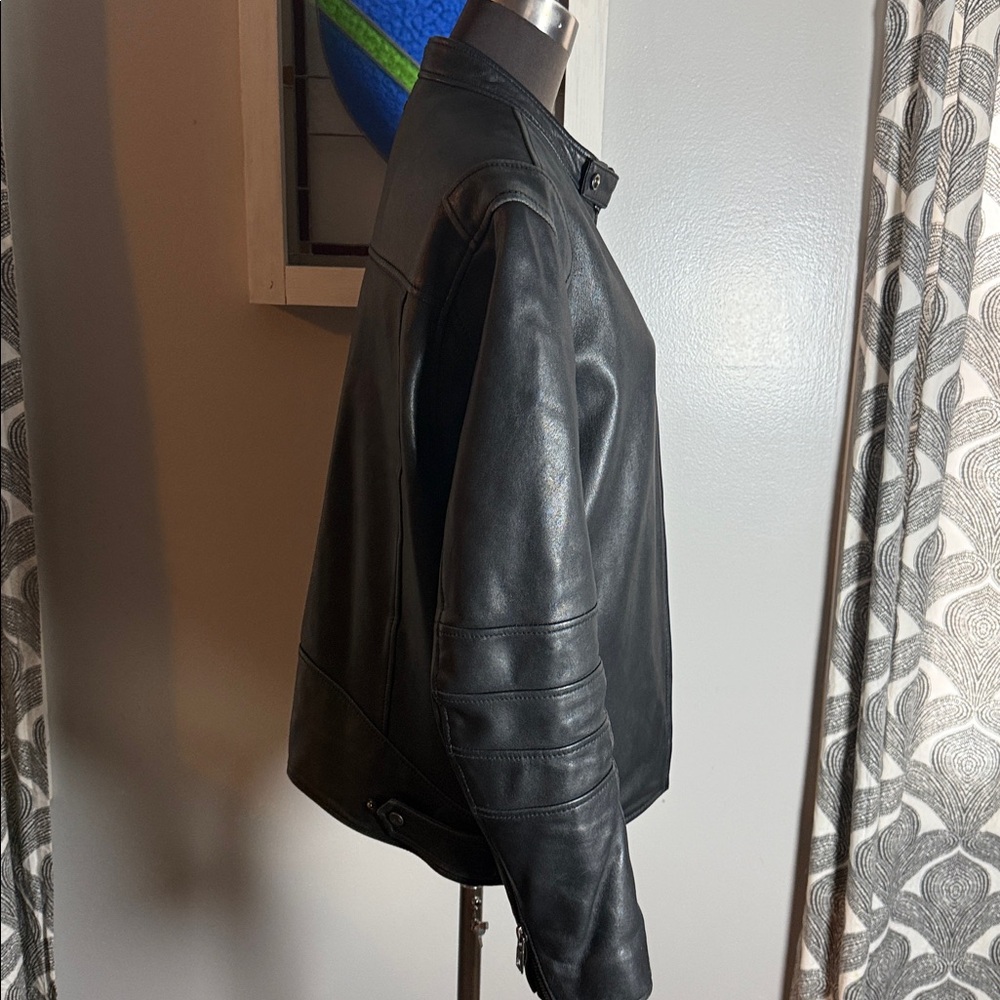 Andrew Marc Black Leather Moto Jacket SZ M - Picture 8 of 11